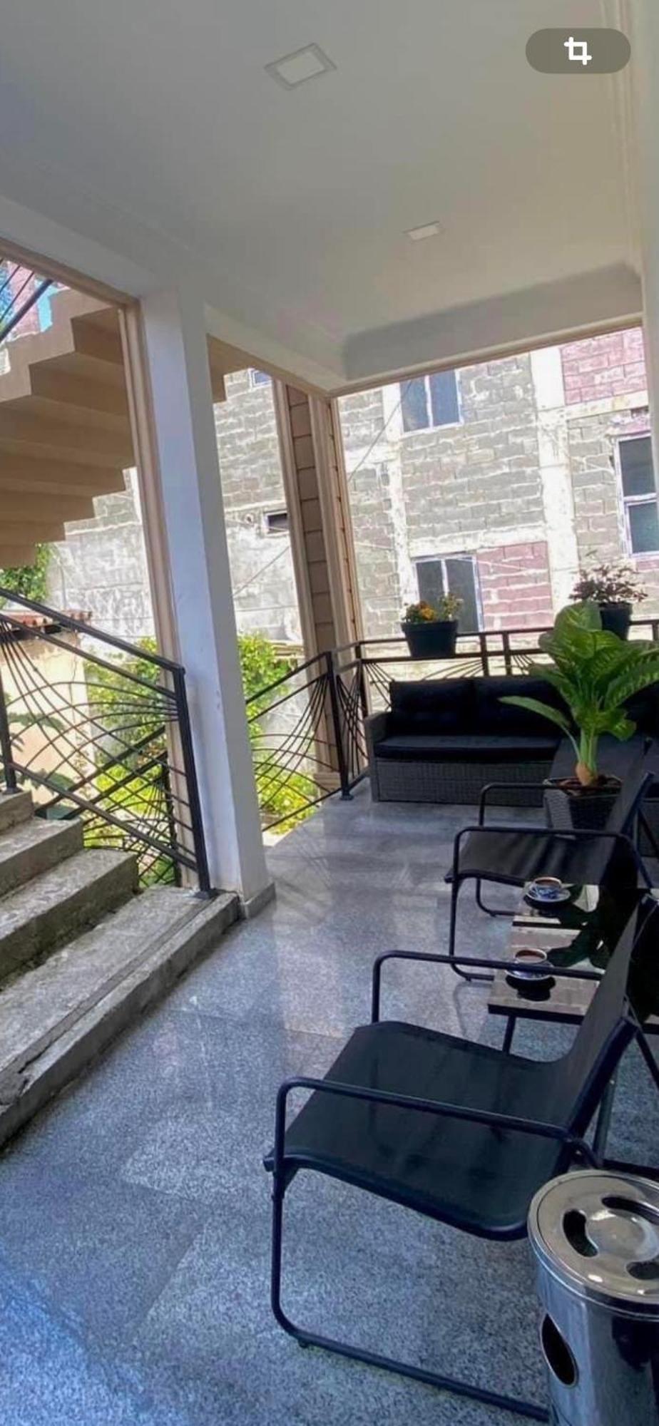Guest House Kobuleti On Aghmashenebeli Eksteriør bilde